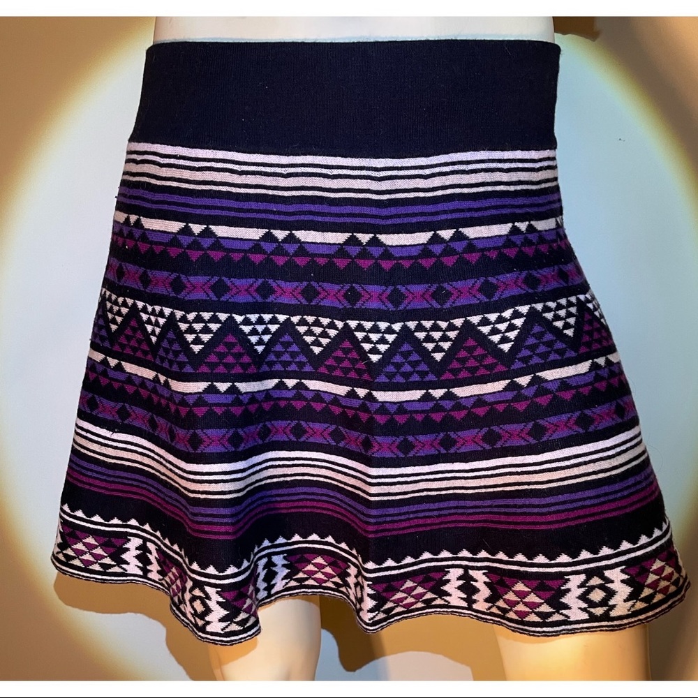 Purple Patterned Knit Skirt, Swishy and Cute! 100% Cotton, Forever 21, Medium